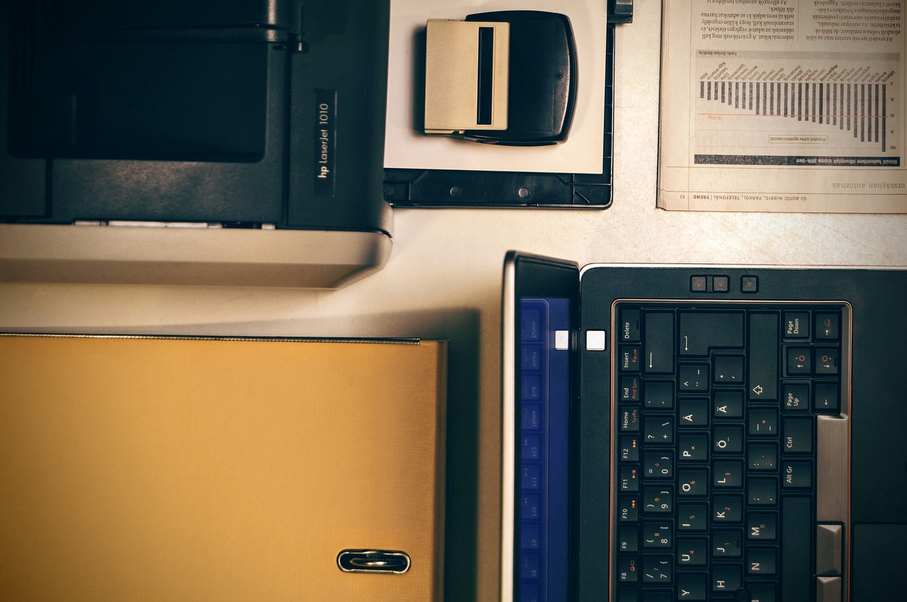 Jak zůstat ve spojení s ostatními? Výhodné řešení poskytují repasované počítače a notebooky